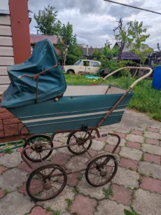 Коляска ретро