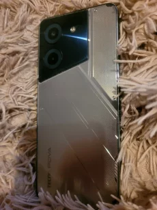 Tecno Pova 5