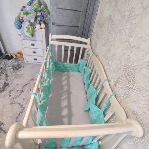 Продам кроватку