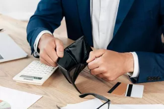 ФСЗН получит право взыскивать задолженность без нотариуса