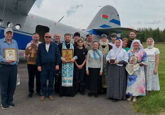 Святыни в полете: над Бобруйском состоялся традиционный воздушный крестный ход