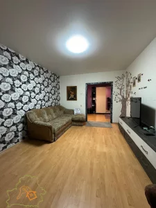 Трёхкомнатная квартира по проспекту строителей 66 к. 3