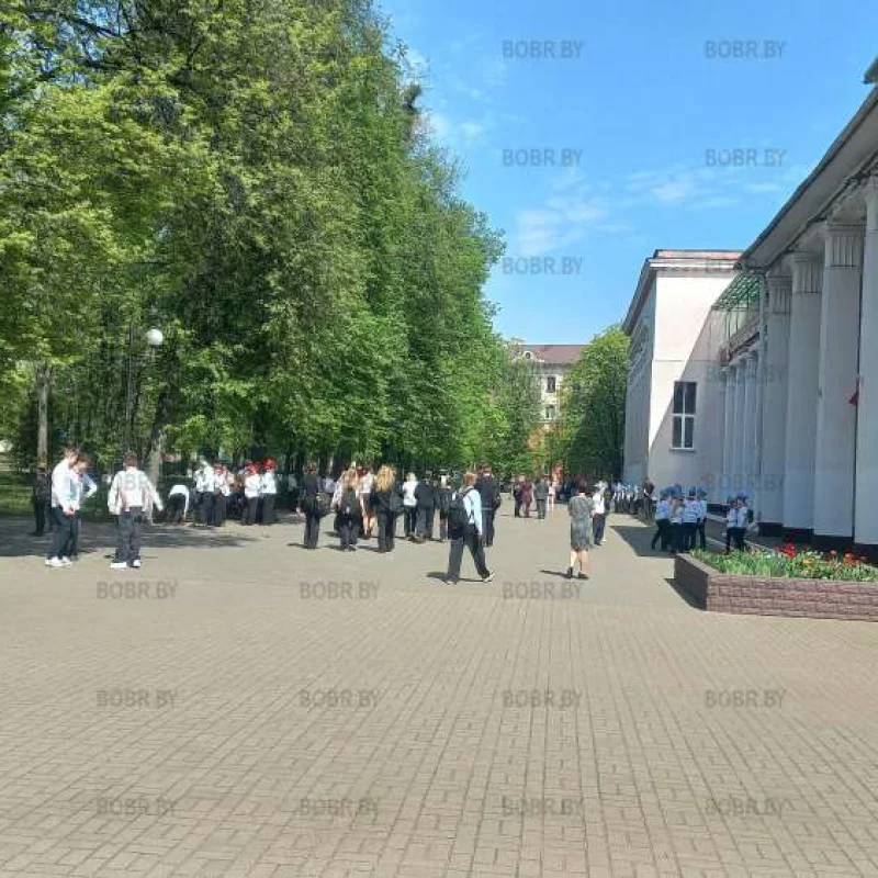 Партия Ленин комсомол...