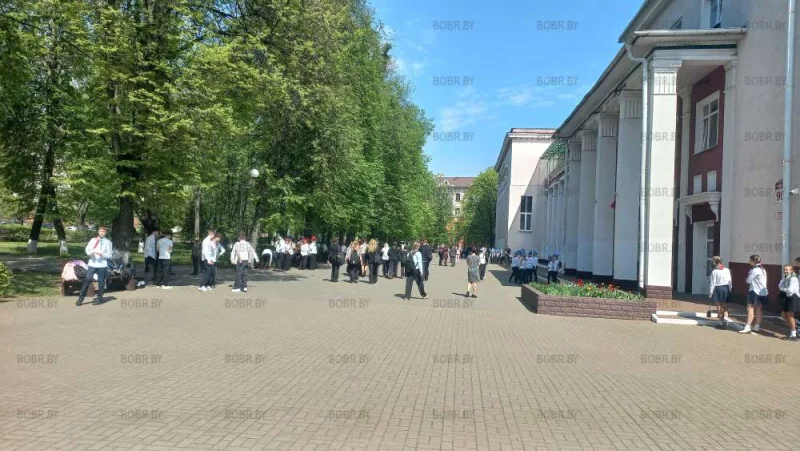 Партия Ленин комсомол...