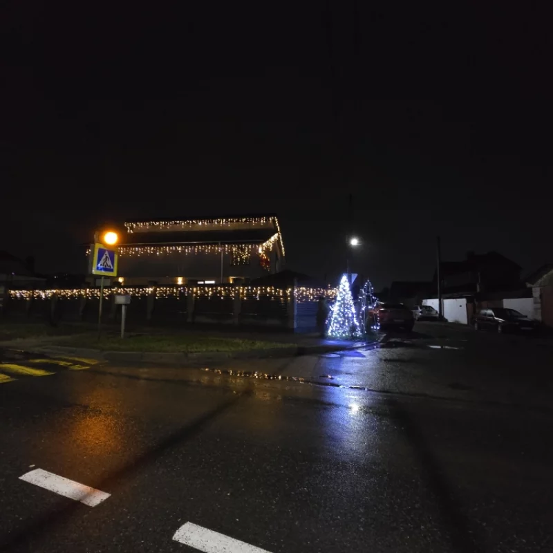 Вот так нужно украшать  дома к новому году