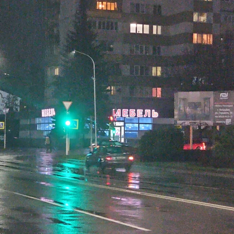 Вместо легендарного магазина \