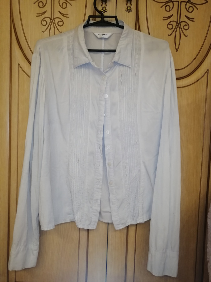 Рубашка белая, размер 44- 46