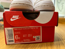 Кроссовки детские Nike, состояние отличное