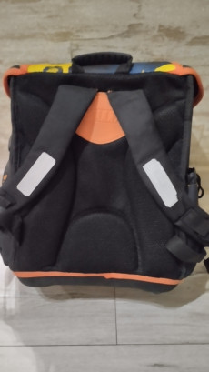 Рюкзак для школьника-30 руб