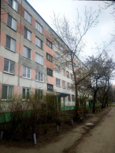1-комнатная квартира на Доманском, ул. Ульяновская д. 32. 15000 у.е