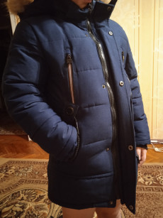 Куртка, пуховик на мальчика рост 140 см