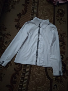 Классные блузки и рубашки д\д по10 р