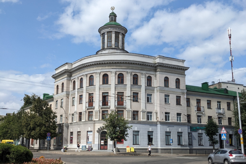 Башенка на башенке: символ города, гостиницу «Бобруйск», в ближайшее время ждет ремонт. BOBR.BY узнал подробности