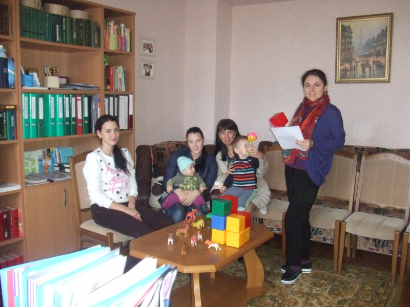 В Бобруйске продолжает свою работу «Школа молодого родителя»