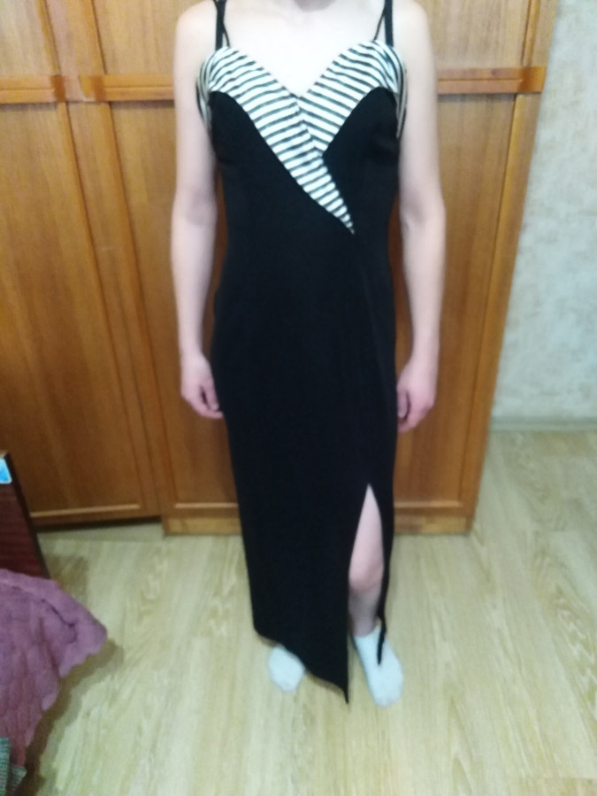 Вечерние платья по 10 рублей