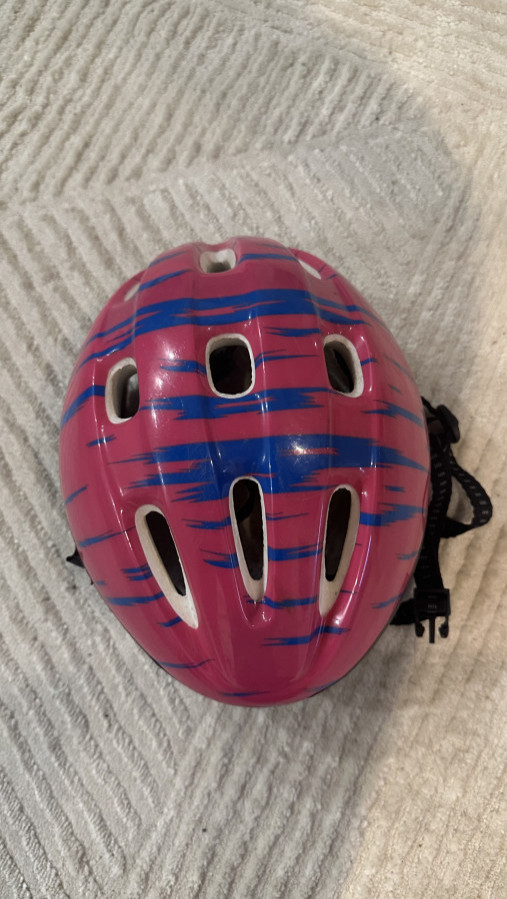 Шлем для катания на роликах детский