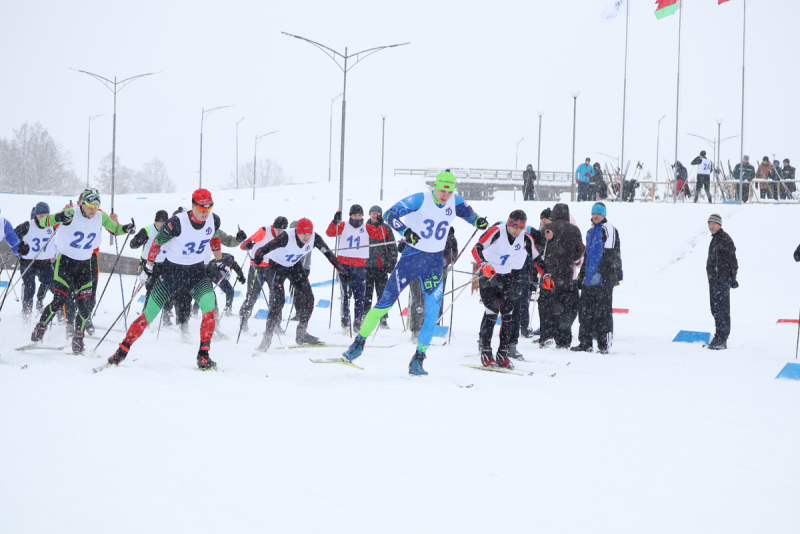 На чемпионате по лыжным гонкам бобруйские спасатели заняли 3 место