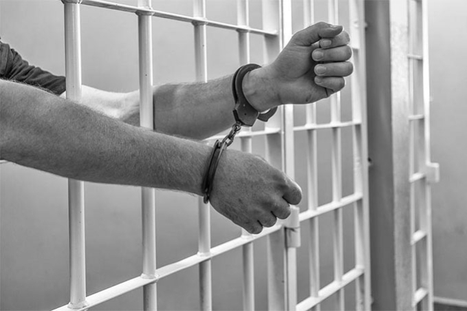 За незаконный оборот психотропов 18-летнего жителя Бобруйска приговорили к 10 годам колонии