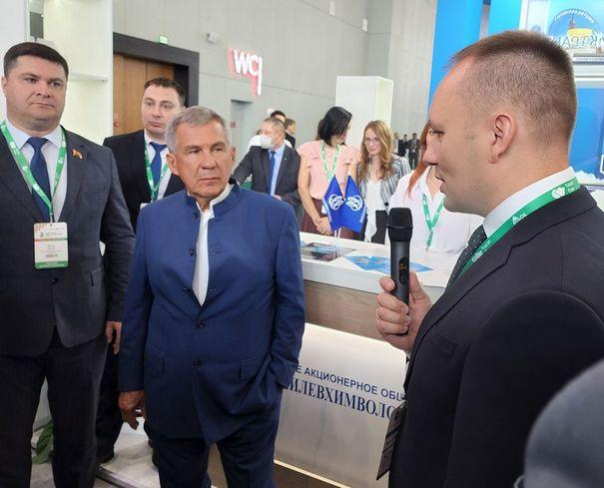 «Могилевхимволокно» и «Белшина» презентовали свою продукцию на международном нефтегазохимическом форуме в России