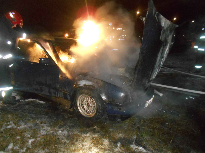 Под Бобруйском горело авто
