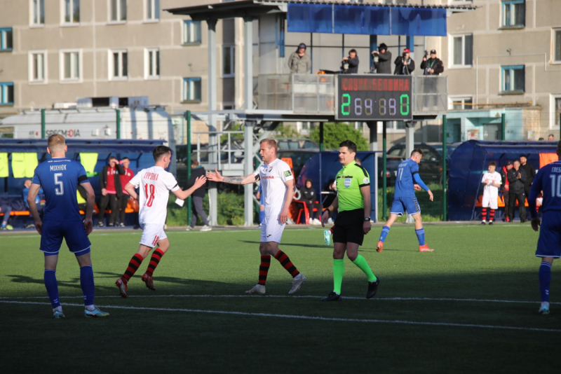 Футболисты «Белшины» на выезде уступили со счетом 1:2 СФК «Слуцк».
