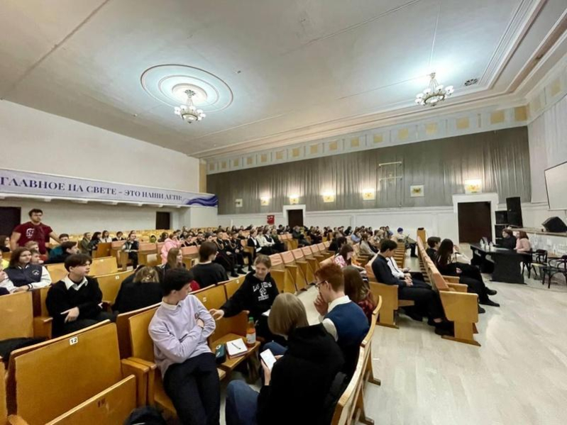Открытый турнир по интеллектуальным играм среди школьников прошел в Бобруйске