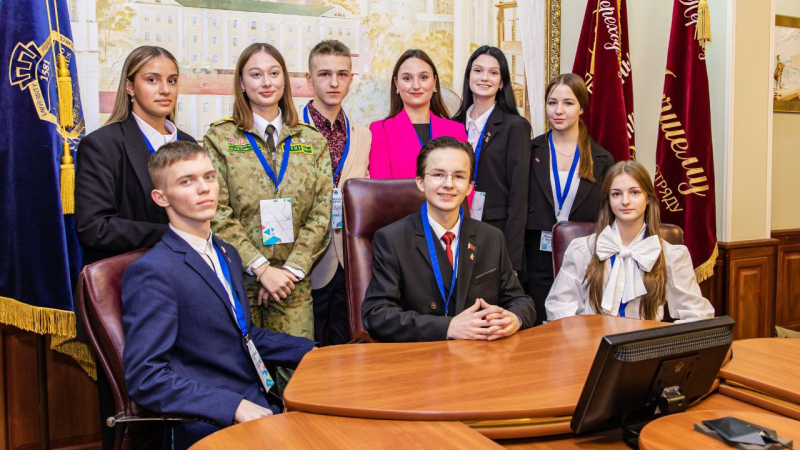 Бобруйчанин стал заместителем председателя Республиканского детского и подросткового парламента