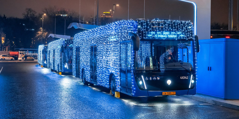 Изменения в движении автобусов в новогодние праздники