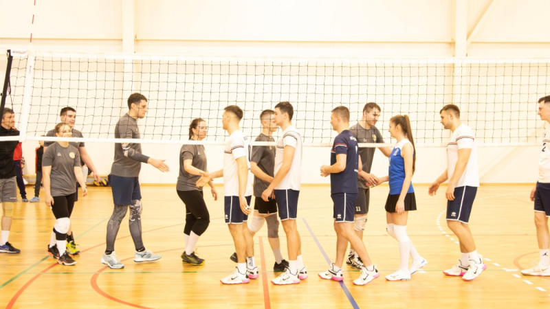 Завершился кубок города Бобруйска по волейболу среди смешанных команд