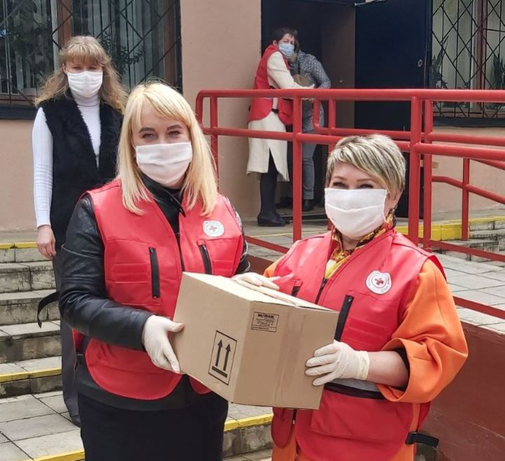 Как "Красный крест" помогает социальным службам Бобруйска