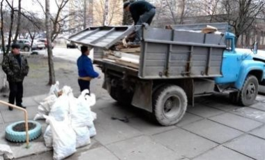 Вывоз мусора в Киеве после квартирного переезда