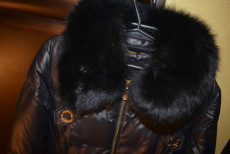 Зимняя куртка-пуховик