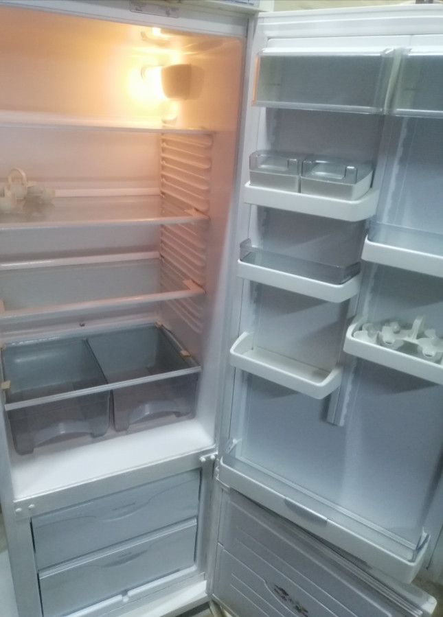 Холодильник Atlant (отдельная камера) недор