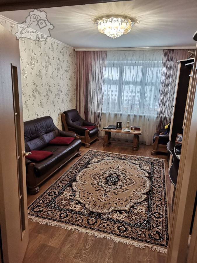 Гагарина 31А, продается трехкомнатная квартира