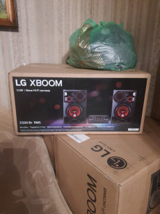 Мощный центр LG Xboom CL98