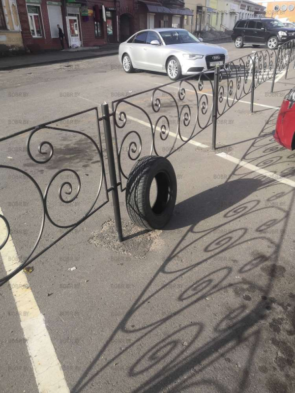 Кто-то потерял колесо)