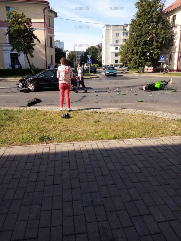 Авария на ул. Минской, угол Чонгарской
