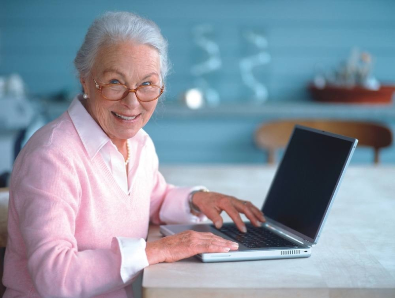 Компьютерные курсы для пожилых людей
