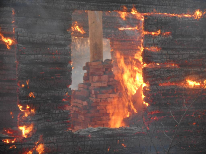 Пожар в деревне Покровка