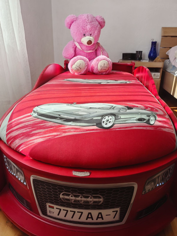 Кроватку детскую автомобиль
