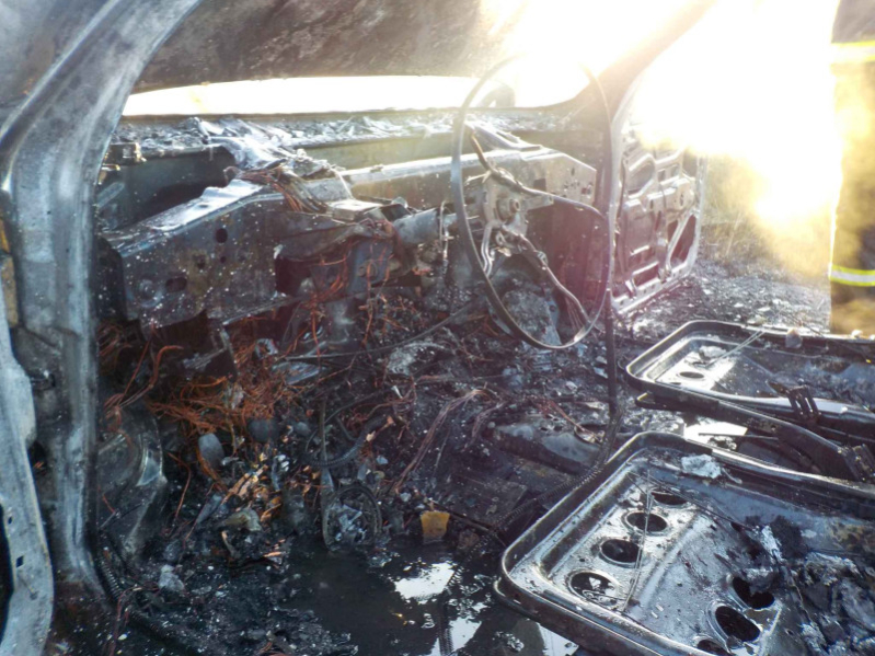В Бобруйском районе горел автомобиль