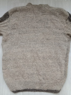 Натуральный шерстяной свитер