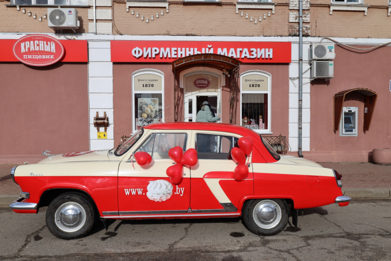 14 февраля в Бобруйске: сладкий маршрут, подарки, дегустации и много любящих и любимых!