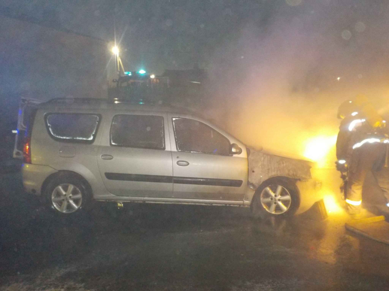 В Бобруйске горел автомобиль