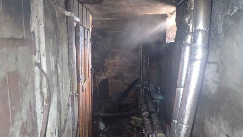 Пожар в подвале многоэтажного дома в Бобруйске заставил людей покинуть квартиры
