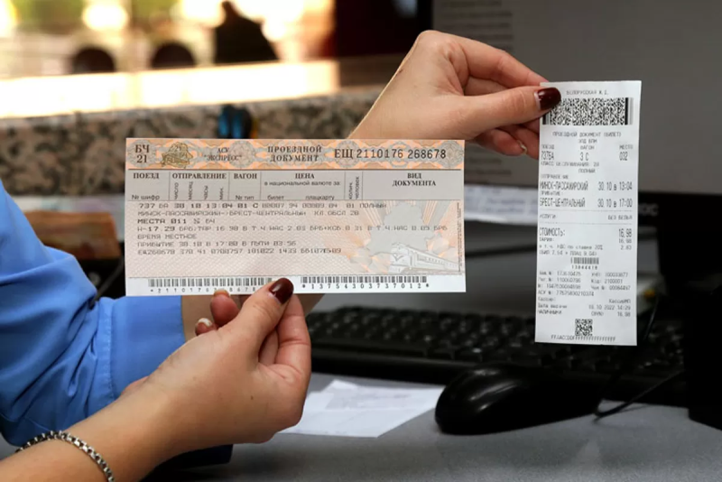 Белорусская железная дорога переходит на новую форму билетов