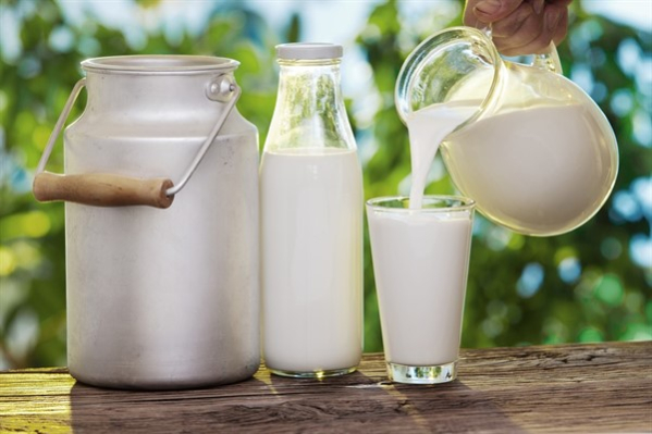 Особенности выбора молока и что в него добавляют