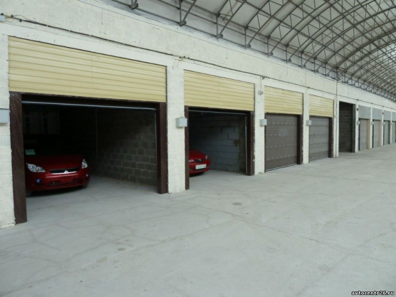 Помощь автомобилистам: как арендовать гараж?