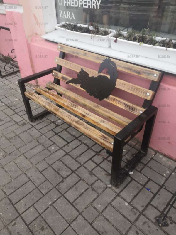 Красивая скамейка