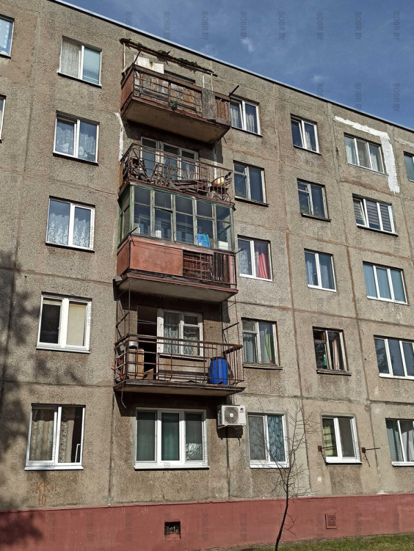 А вы обращаете внимание на колоритные балконы города?